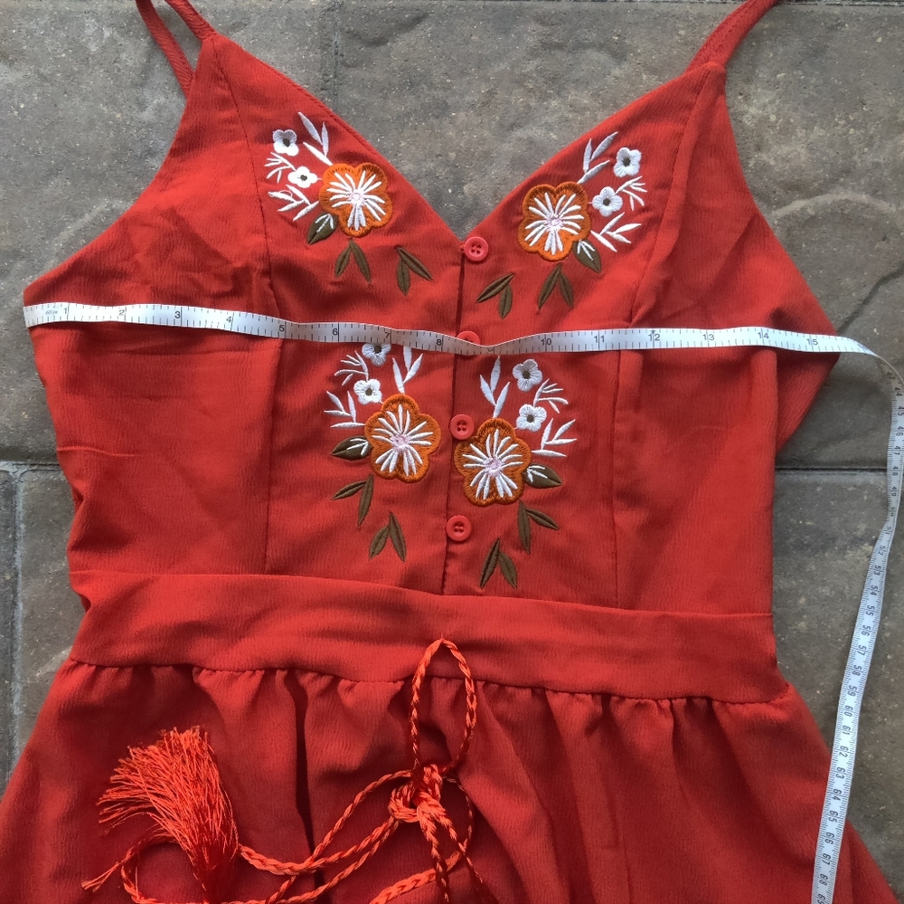 Very Cute Rusty Orange Dress - Picture 9 of 10